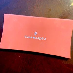 Illamasqua- Unveiled Artistry Palette